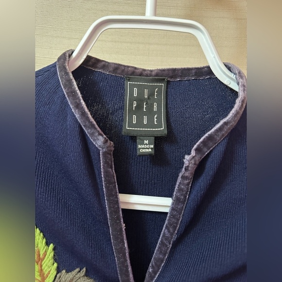 Due Per Due Embroidered Longline Cardigan Floral Velvet Trim M Embroidered - Picture 2 of 7